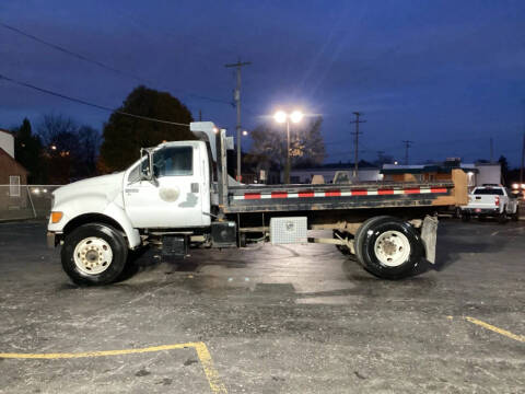 2003 Ford F-750 Super Duty