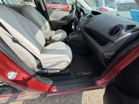 2013 Mazda MAZDA5 Sport