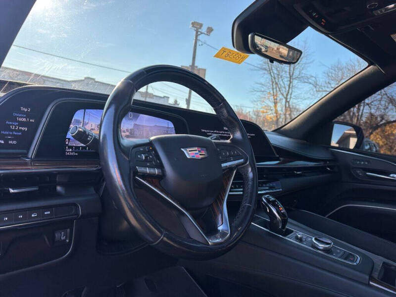 2022 Cadillac Escalade ESV Premium Luxury