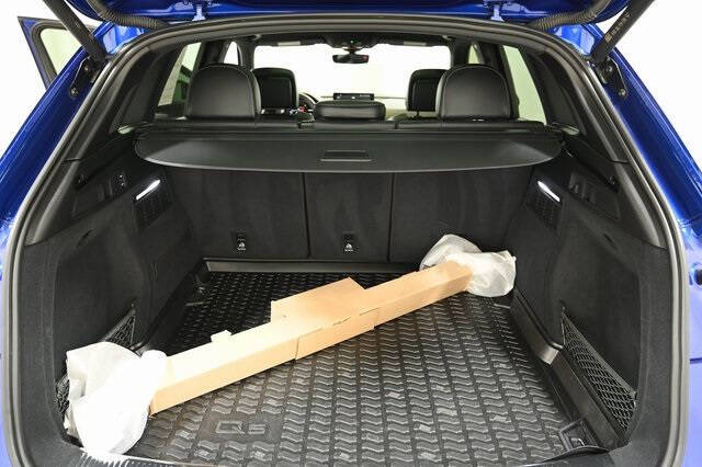 2022 Audi SQ5 3.0T quattro Premium Plus