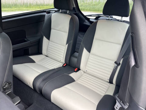 2012 Volvo C30 T5 R-Design Premier Plus