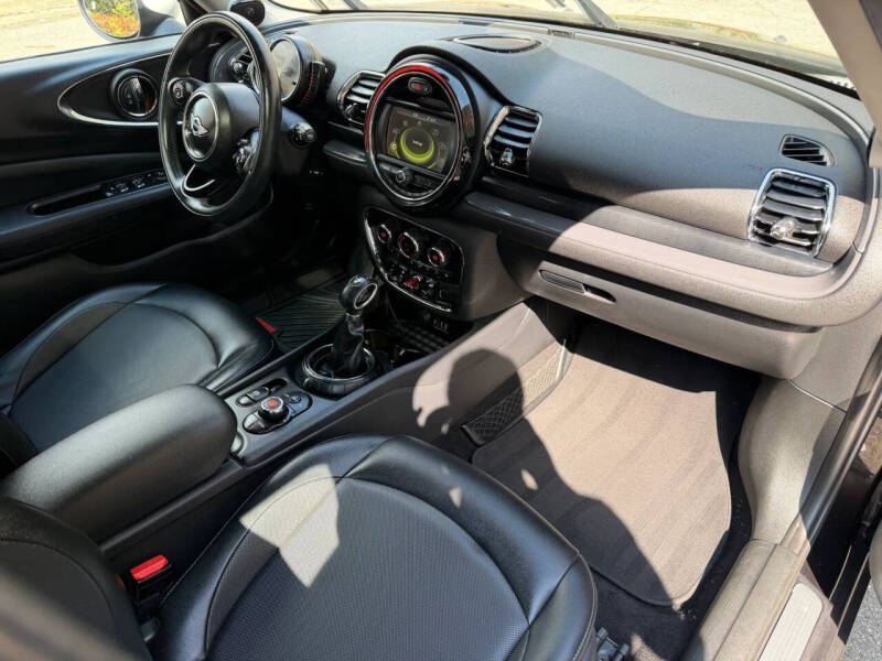 2017 MINI Clubman Cooper