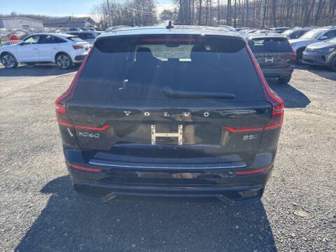 2026 Volvo XC60 B5 Plus