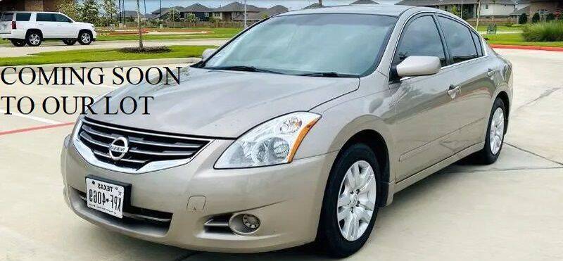 2011 Nissan Altima for sale at FASTRAX AUTO GROUP in Lawrenceburg KY