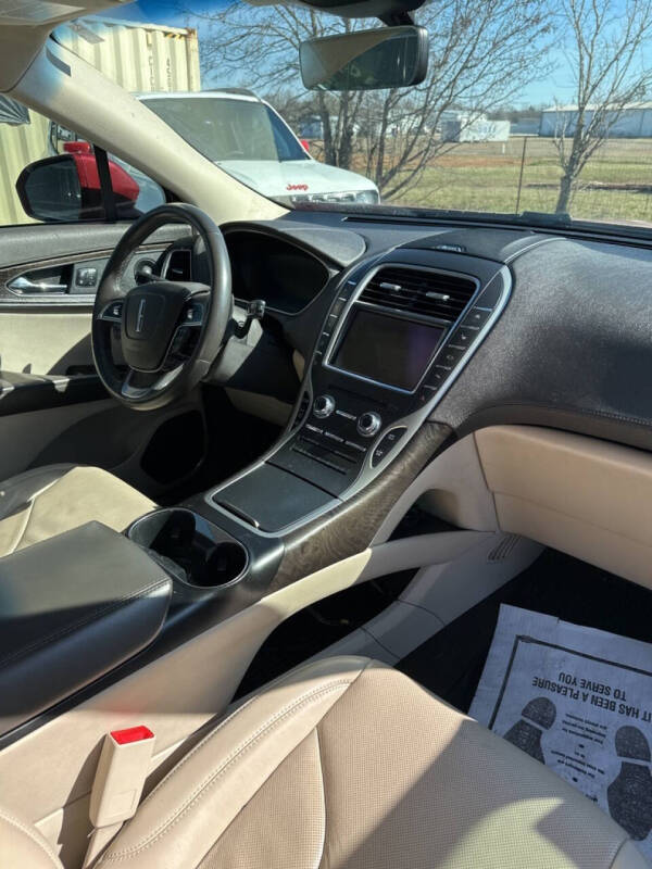 2020 Lincoln Nautilus Reserve