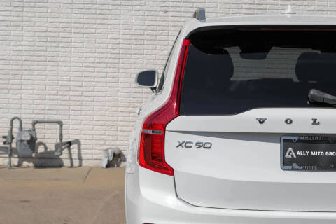 2019 Volvo XC90 T5 Momentum