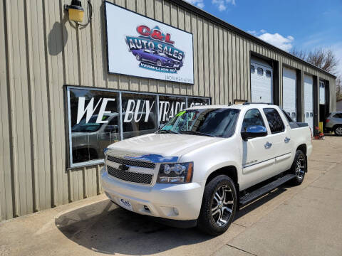 2008 Chevrolet Avalanche for sale at C&L Auto Sales in Vermillion SD