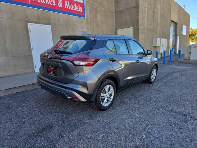 2021 Nissan Kicks S
