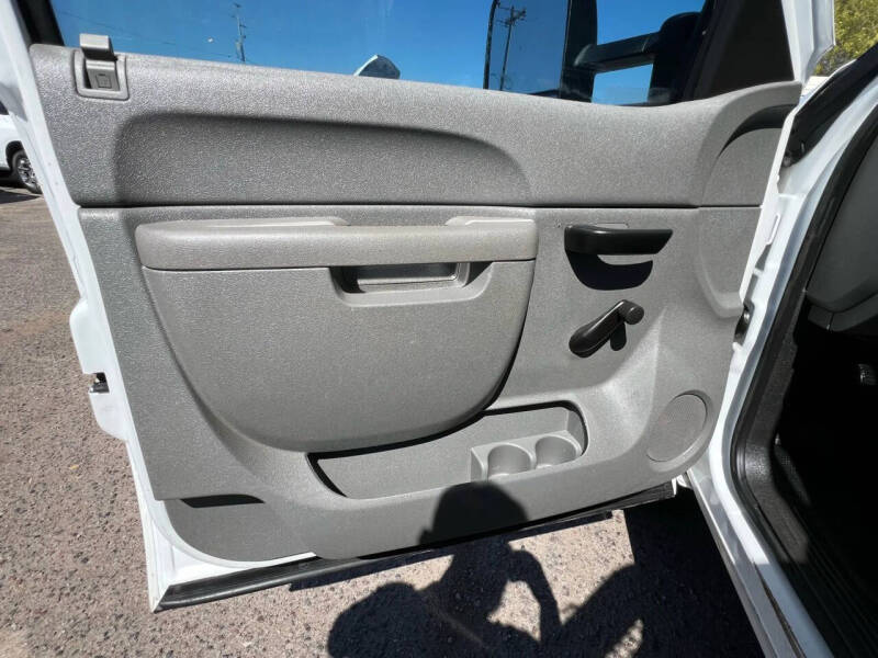2013 Chevrolet Silverado 3500HD CC