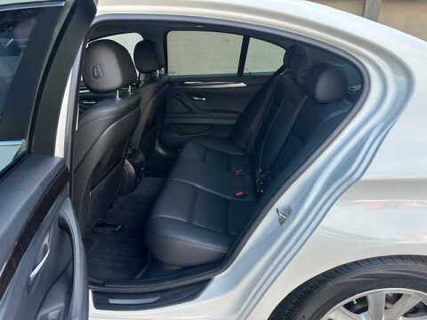 2015 BMW 5 Series 528i