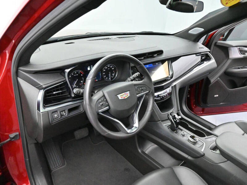 2025 Cadillac XT6 Premium Luxury