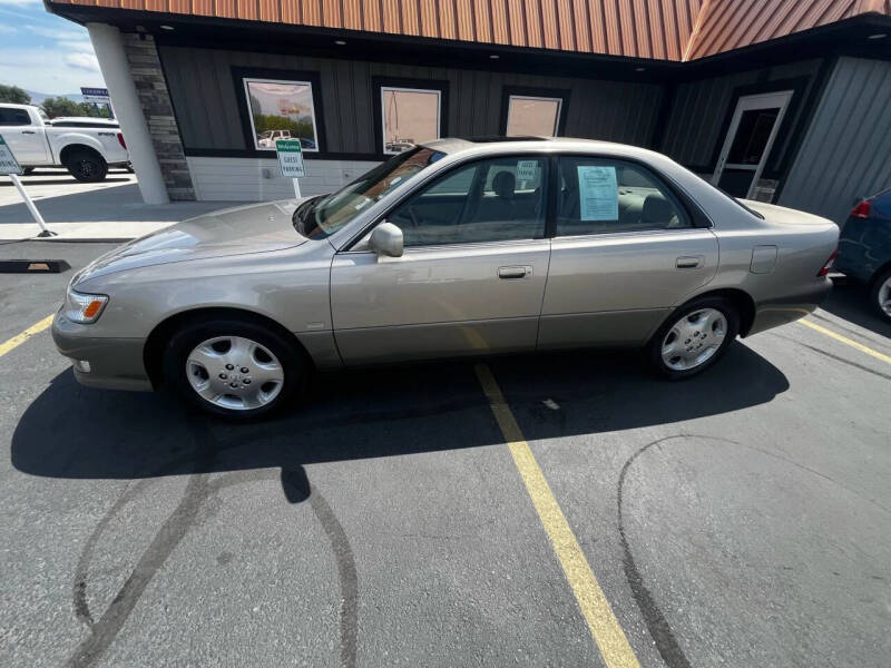 2000 Lexus ES 300