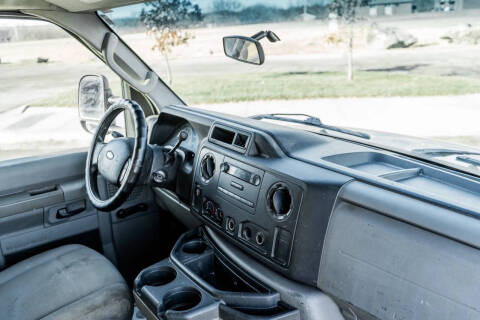 2009 Ford E-Series E-250