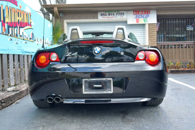 2003 BMW Z4 2.5i