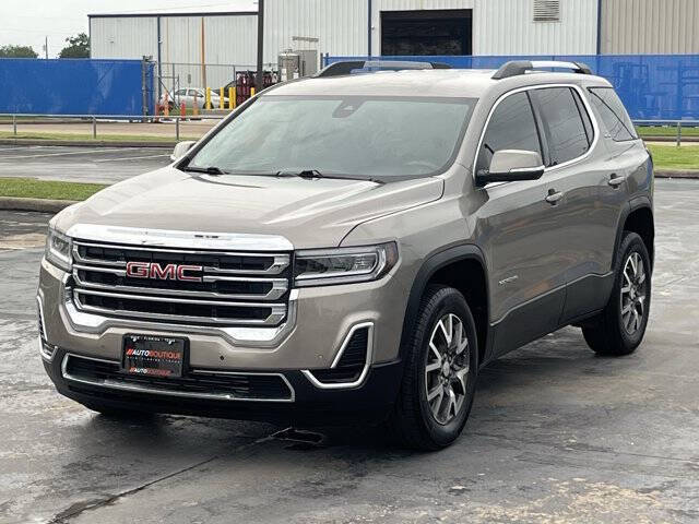 2023 GMC Acadia SLE