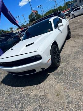 2016 Dodge Challenger for sale at R&R Car Company in Mount Clemens MI