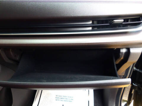 2025 Kia Carnival EX