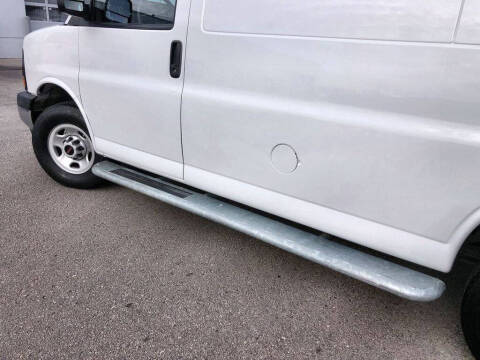 2024 GMC Savana 2500