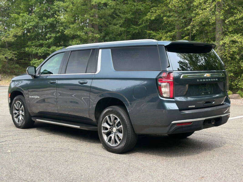 2021 Chevrolet Suburban LT