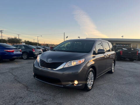 2016 Toyota Sienna for sale at CarzLot, Inc in Richardson TX