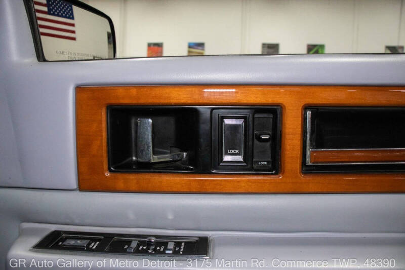 1990 Cadillac Fleetwood