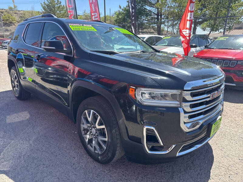 2023 GMC Acadia SLT