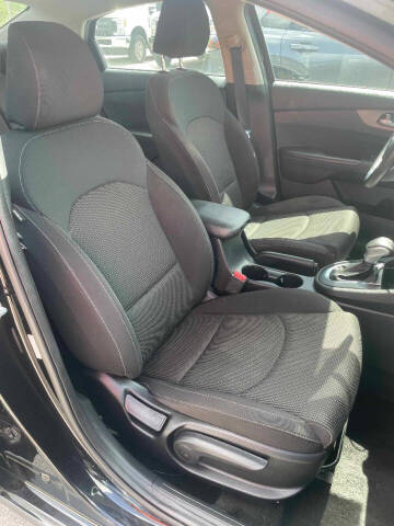 2020 Kia Forte FE