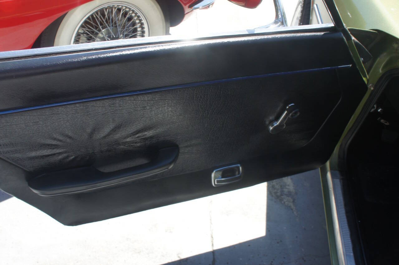 1973 Datsun 240Z 18