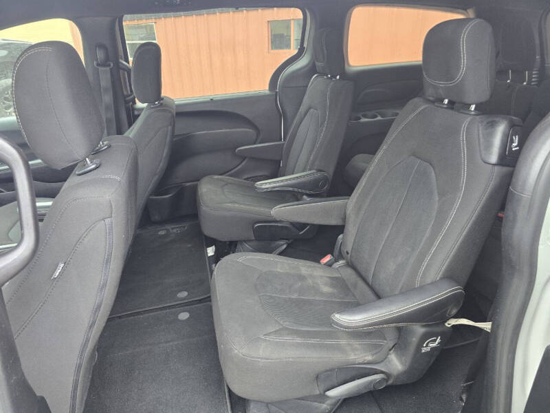 2021 Chrysler Pacifica Touring