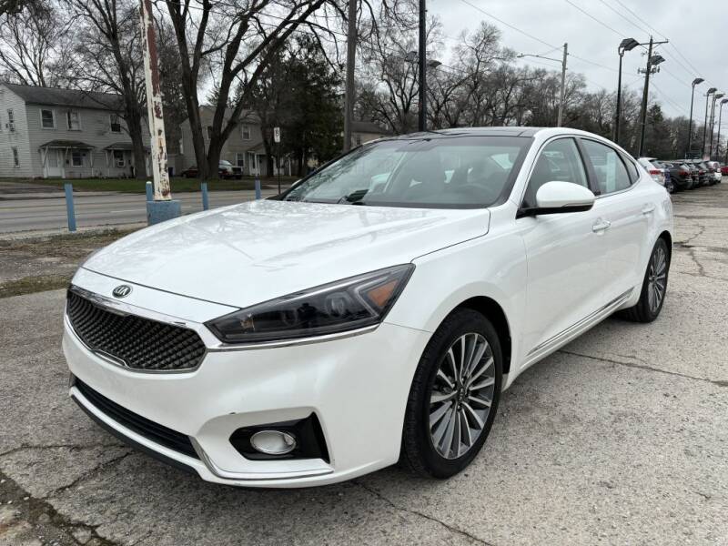 2017 Kia Cadenza for sale at OMG in Columbus OH