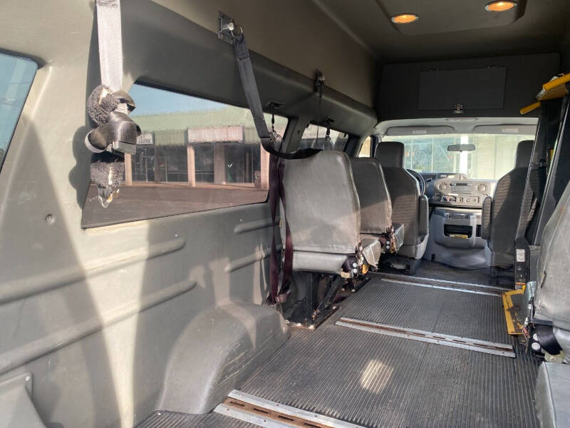 2009 Ford E-Series E-250