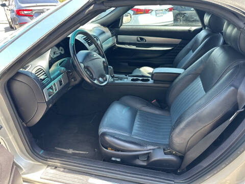 2005 Ford Thunderbird Deluxe