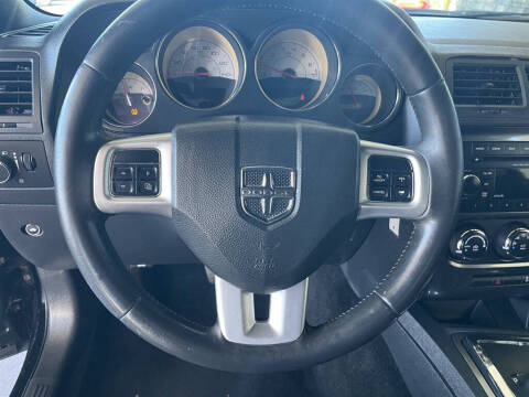 2014 Dodge Challenger SXT