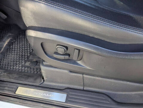 2024 Land Rover Defender 90 P400 X-Dynamic SE