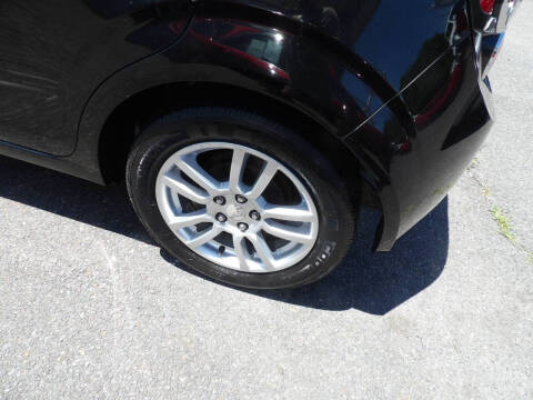2016 Chevrolet Sonic LT Auto