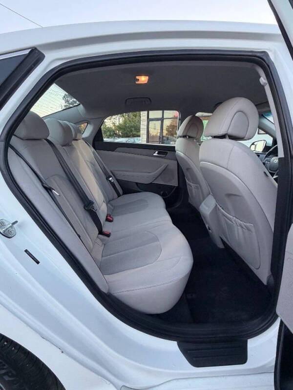 2017 Hyundai Sonata SE