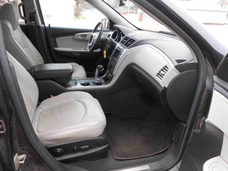 2011 Chevrolet Traverse LTZ