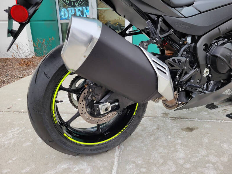 2023 Suzuki GSX-R1000R