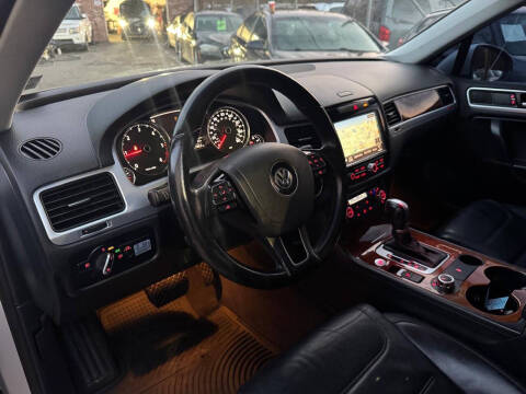 2014 Volkswagen Touareg TDI Lux