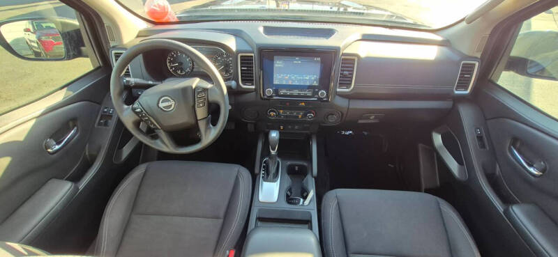 2022 Nissan Frontier