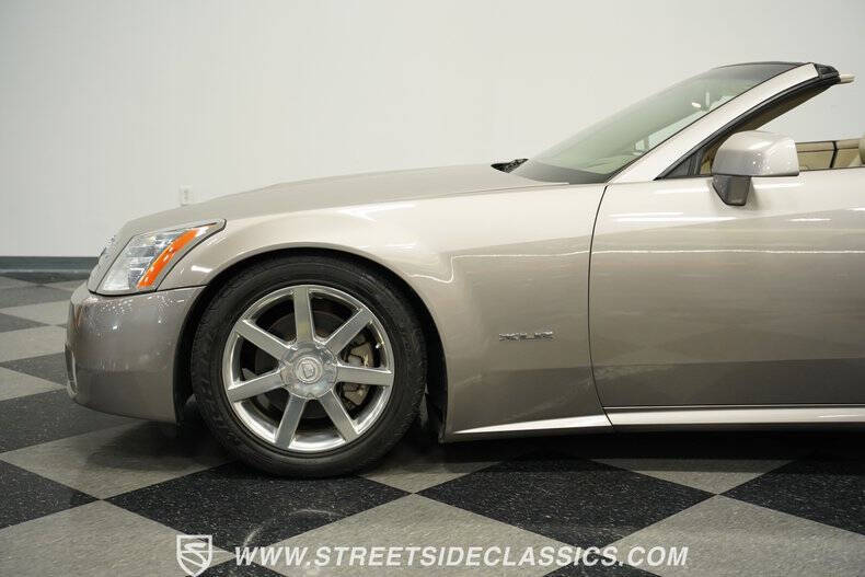 2004 Cadillac XLR