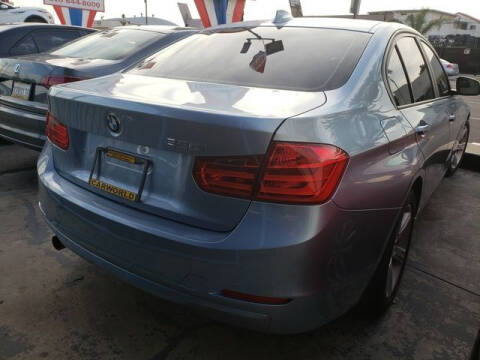 2014 BMW 3 Series 320i