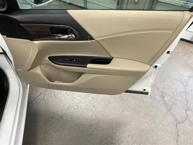 2017 Honda Accord EX