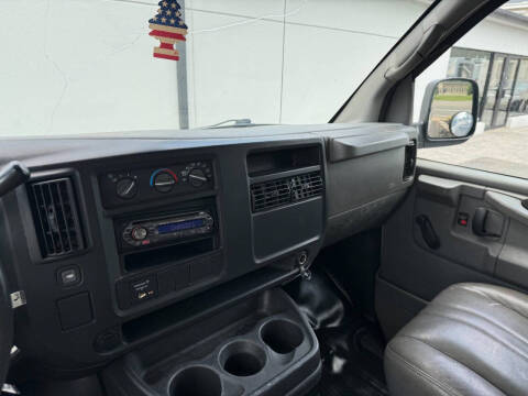 2005 Chevrolet Express 2500