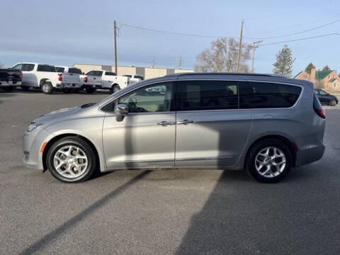 2020 Chrysler Pacifica Limited
