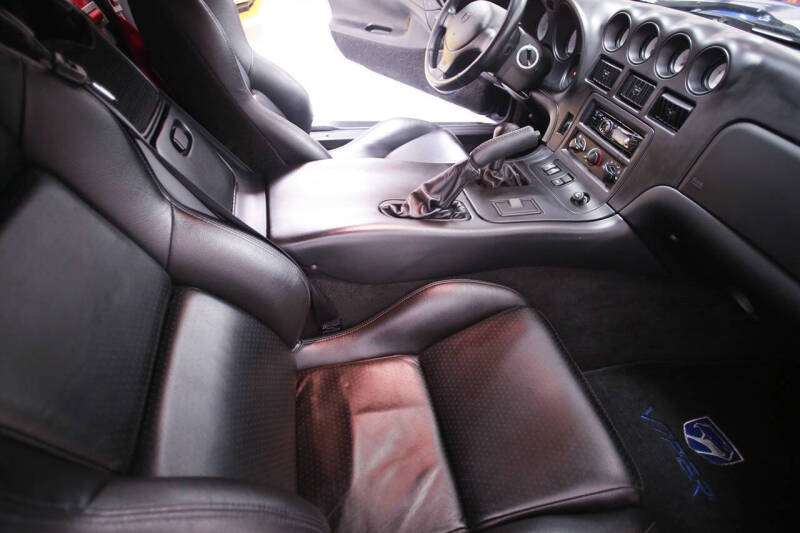 1996 Dodge Viper GTS