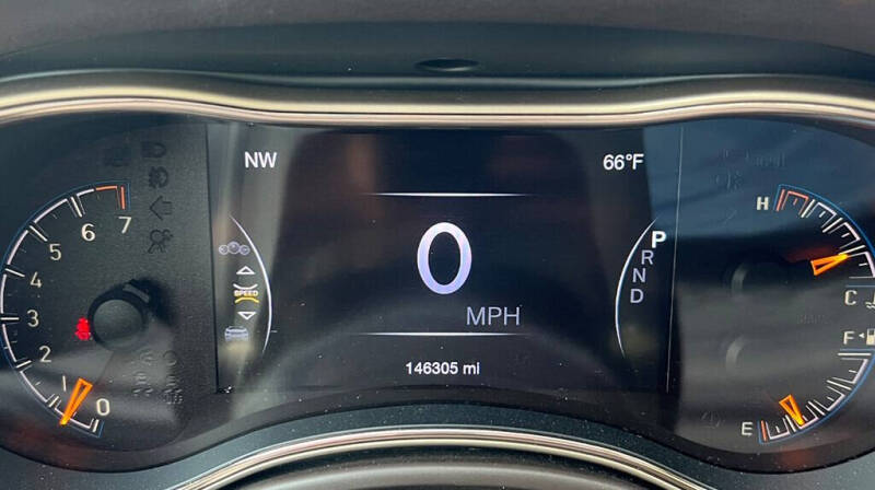 2017 Jeep Grand Cherokee Summit