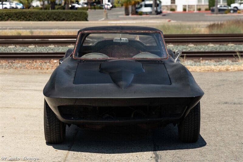 1966 Chevrolet Corvette 3