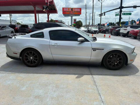 2012 Ford Mustang V6