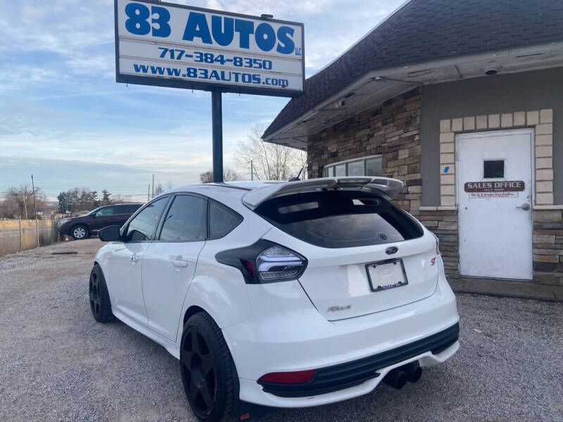 2015 Ford Focus ST photo 4